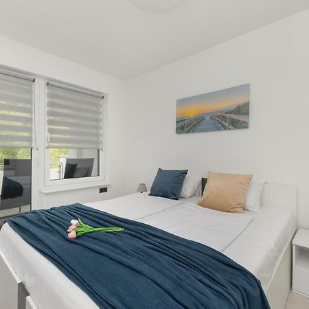 Family Apartments Herberta With Terrace And Parking By Rent Like Home Świnoujście Esterno foto