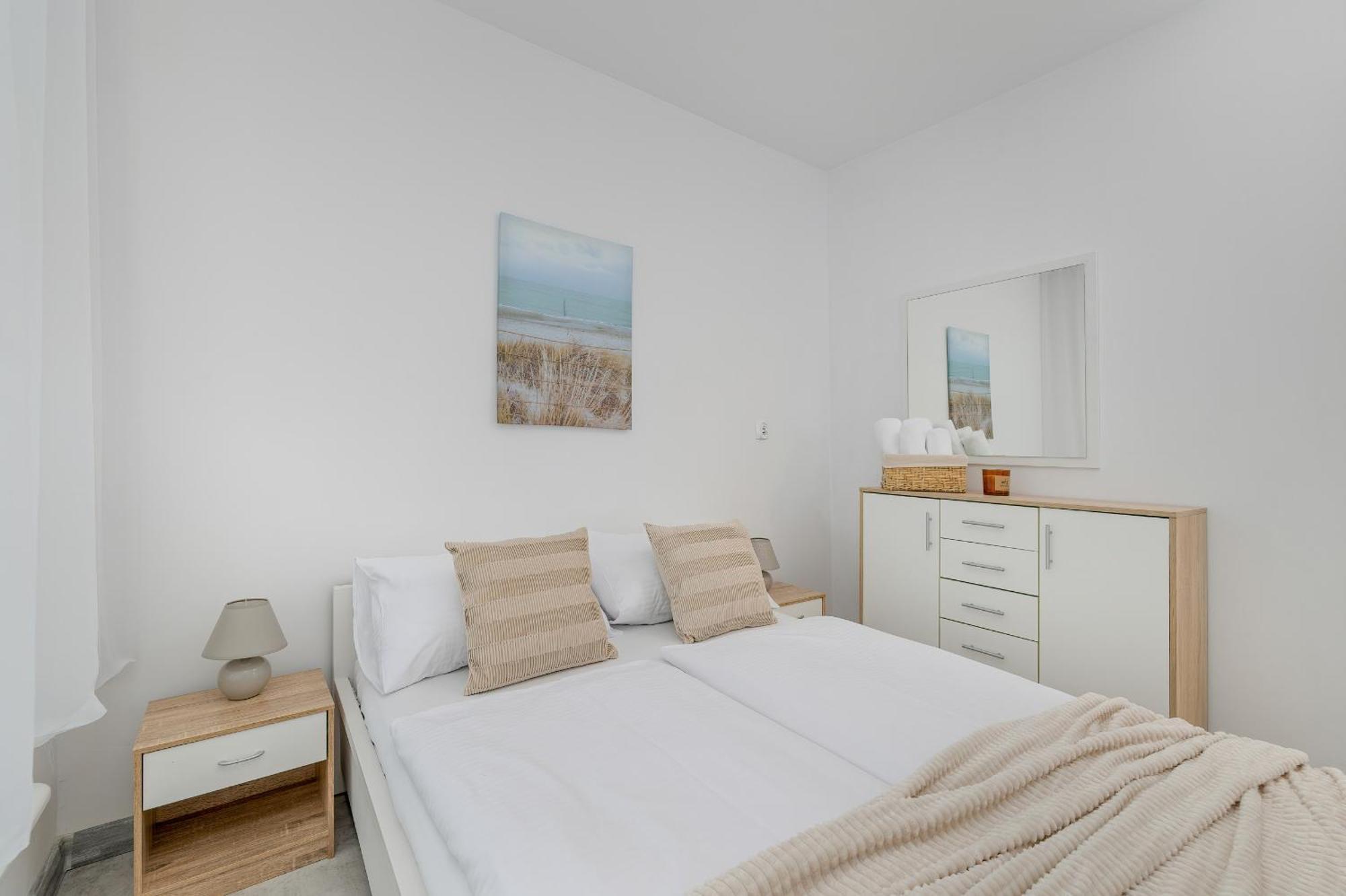 Family Apartments Herberta With Terrace And Parking By Rent Like Home Świnoujście Esterno foto