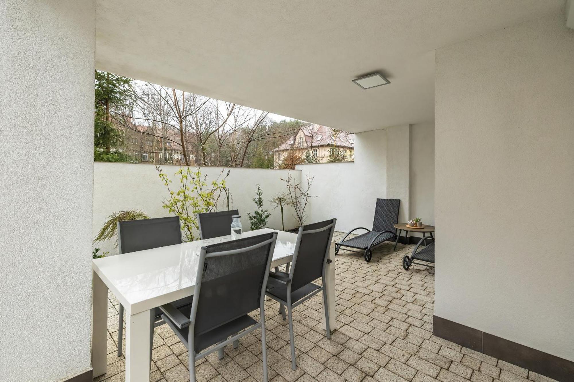 Family Apartments Herberta With Terrace And Parking By Rent Like Home Świnoujście Esterno foto